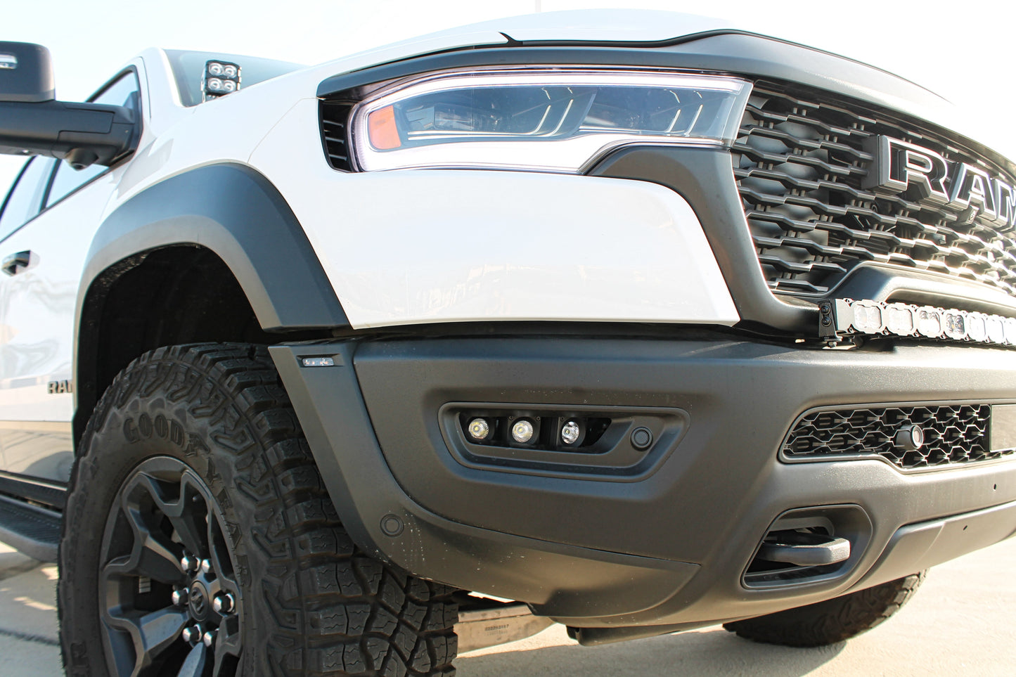 2025+ RAM 1500 RHO Fog Light Kit