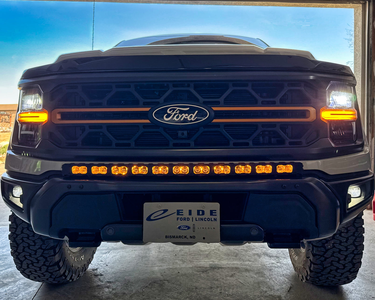 2024+ Ford F150 Tremor (Modular Bumper) 40in Light Bar - PRO